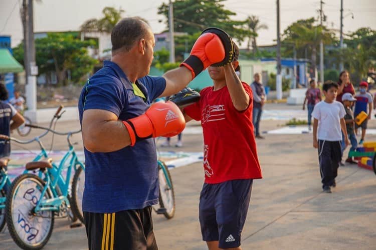 Reactivan actividades en unidades deportivas de Boca del Río