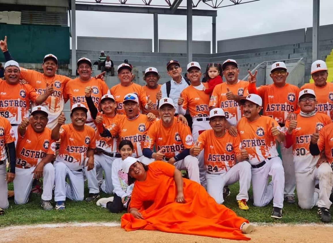 Astros alarga su hegemonía en el softbol de Jubllados Petroleros