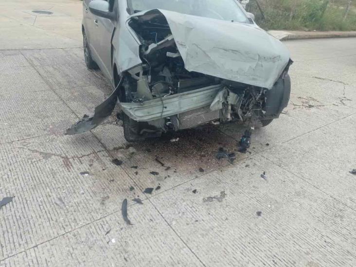 Una dama resultó lesionada en choque en la carretera a Las Barrillas