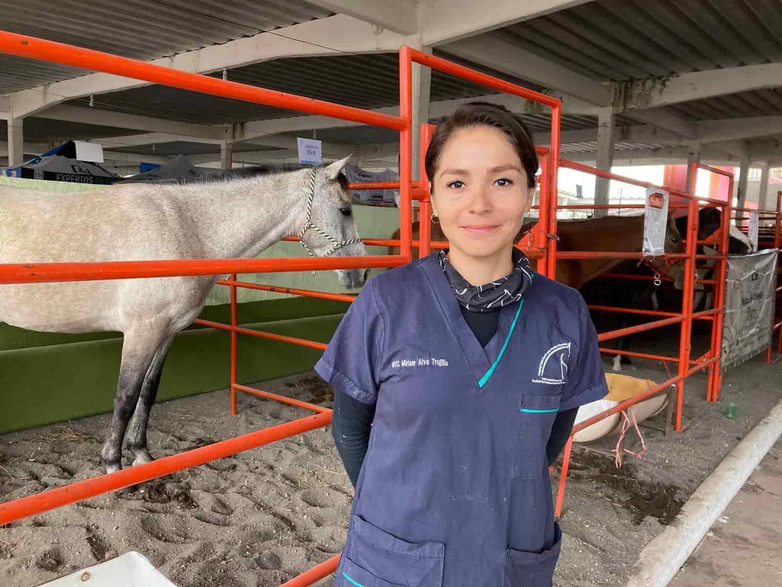 Veterinaria de la UV colabora activamente en la Expo Feria del Caballo en Veracruz