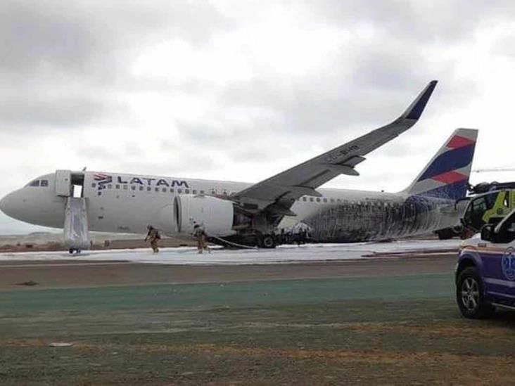 Avión choca con camión al aterrizar en aeropuerto de Lima; 2 bomberos fallecidos (+Video)