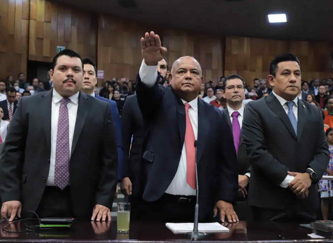 Eric Cisneros comparece ante Congreso de Veracruz