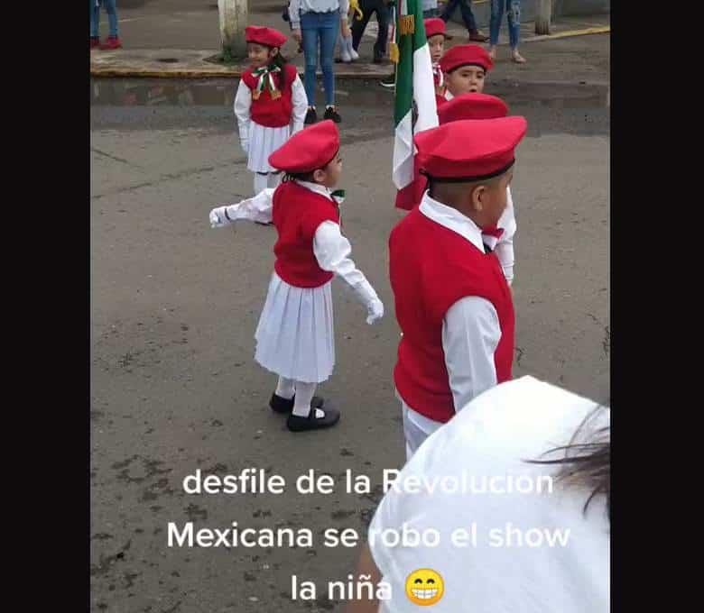 Niña baila La boda del huitlacoche; se le olvidó que era de la escolta