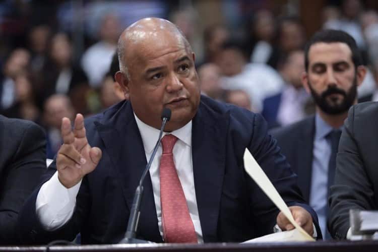 Cisneros comparece ante Congreso; minimiza violencia feminicida y desaparición de mujeres