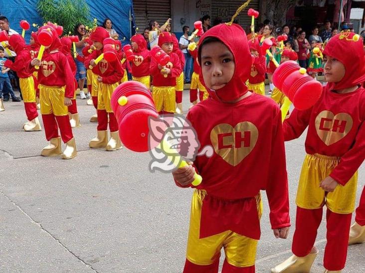 Con musical de la Vecindad del Chavo, se hacen virales alumnos de primaria