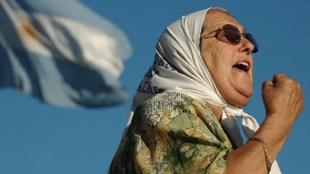 Pierde la vida Hebe de Bonafini, líder de Madres de la Plaza de Mayo en Argentina