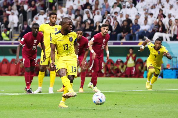 Ecuador estropea la fiesta inaugural de Qatar (+videos)