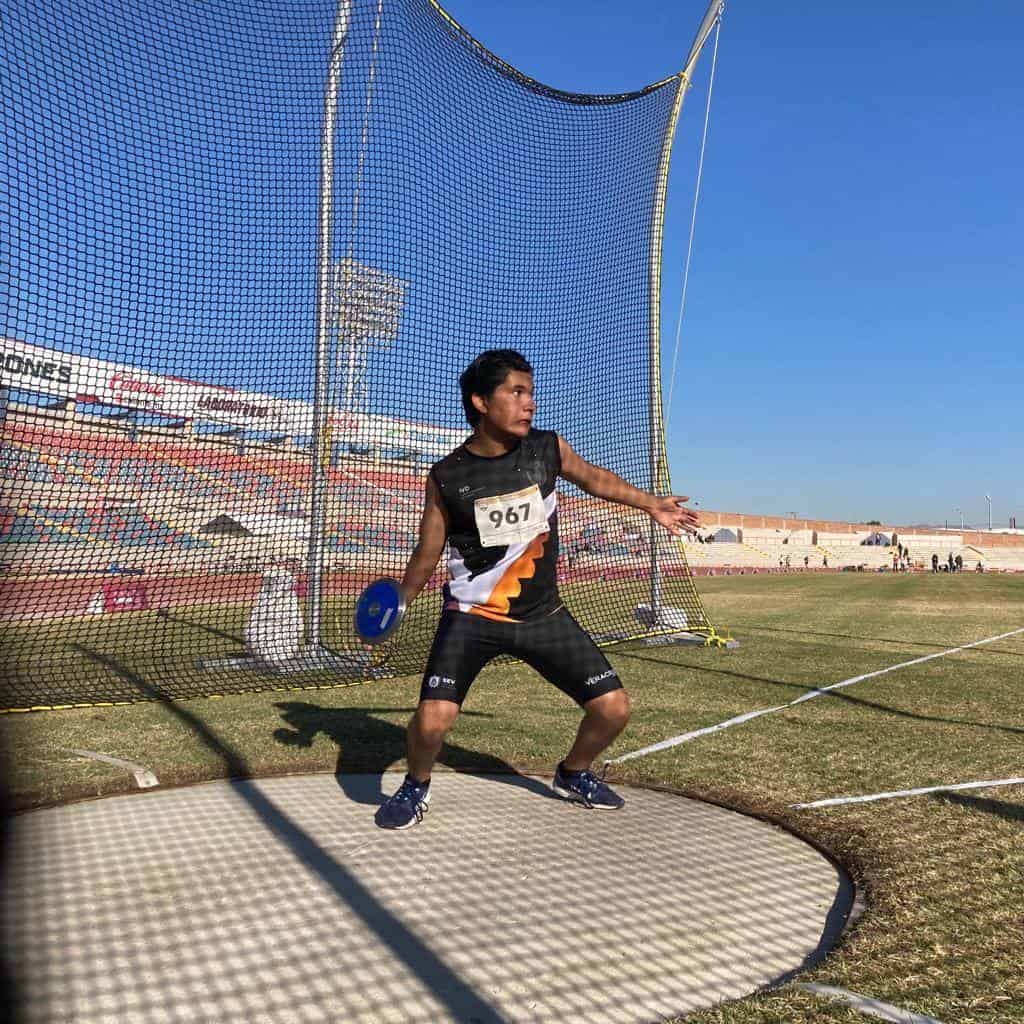 Cierra Veracruz con dos medallas en atletismo