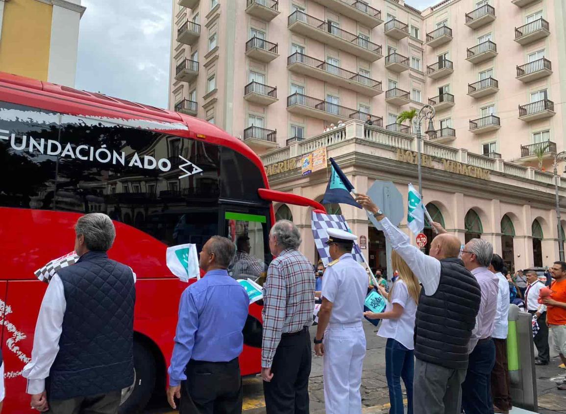 Alumnos destacados de Veracruz emprenden el viaje por la Ruta de la Insurgencia (+Video)