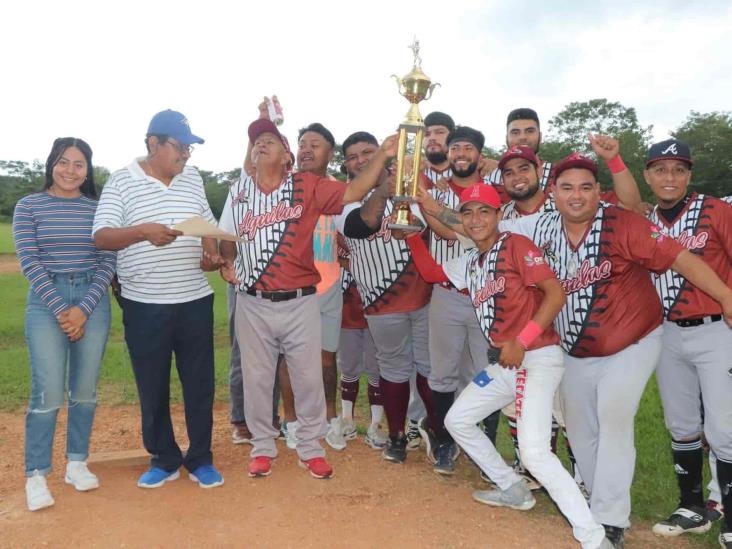 Águilas de Soconusco volaron rumbo al título en Acayucan