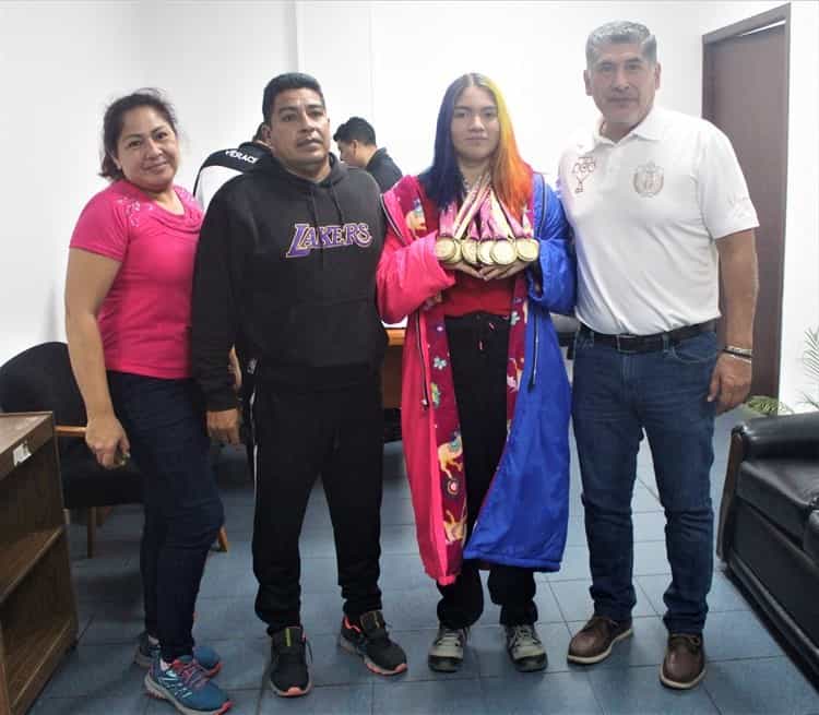 Brilla Rebeca Hernández en los Juegos Paranacionales