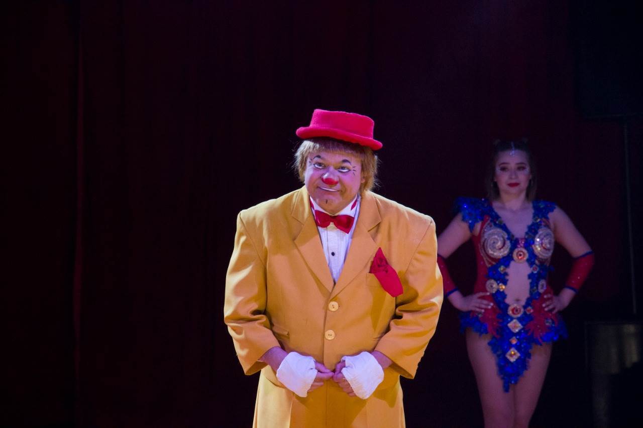 Parquín Jr, payaso con 35 años de carrera que desborda sonrisas con su show en circo Vie de Cirque