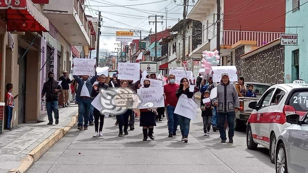 Exigen presencia del Ejército tras feminicidio de maestra en Altotonga