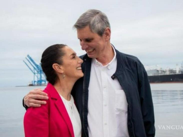 Anuncia Claudia Sheinbaum boda con José María Tarriba