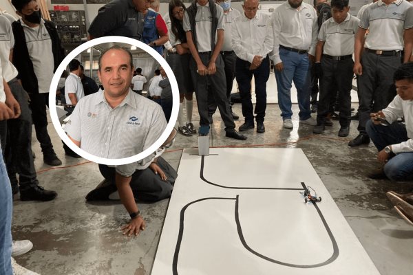 Estudiantes de Veracruz participan en Concurso Estatal de Robótica