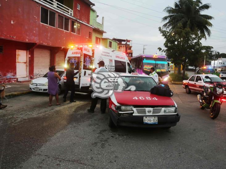 Colisión en Anaya y Pedro Moreno