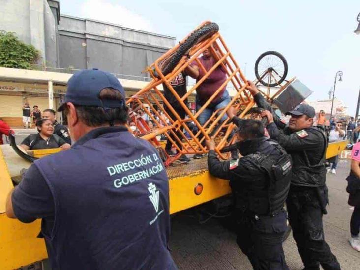 Duro revés; niegan amparo a vendedores del Malecón de Veracruz