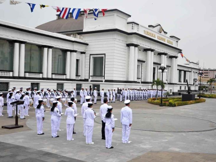 Conmemoran el Día de la Armada de México en la Tercera Región Naval de Veracruz