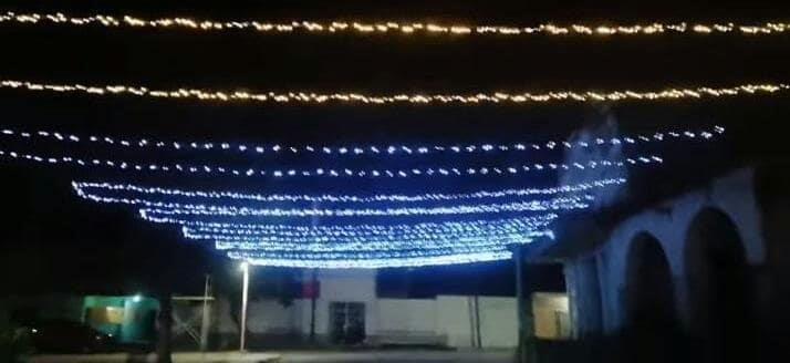 ¡Llegó la Navidad! Iluminan calles de Zempoala