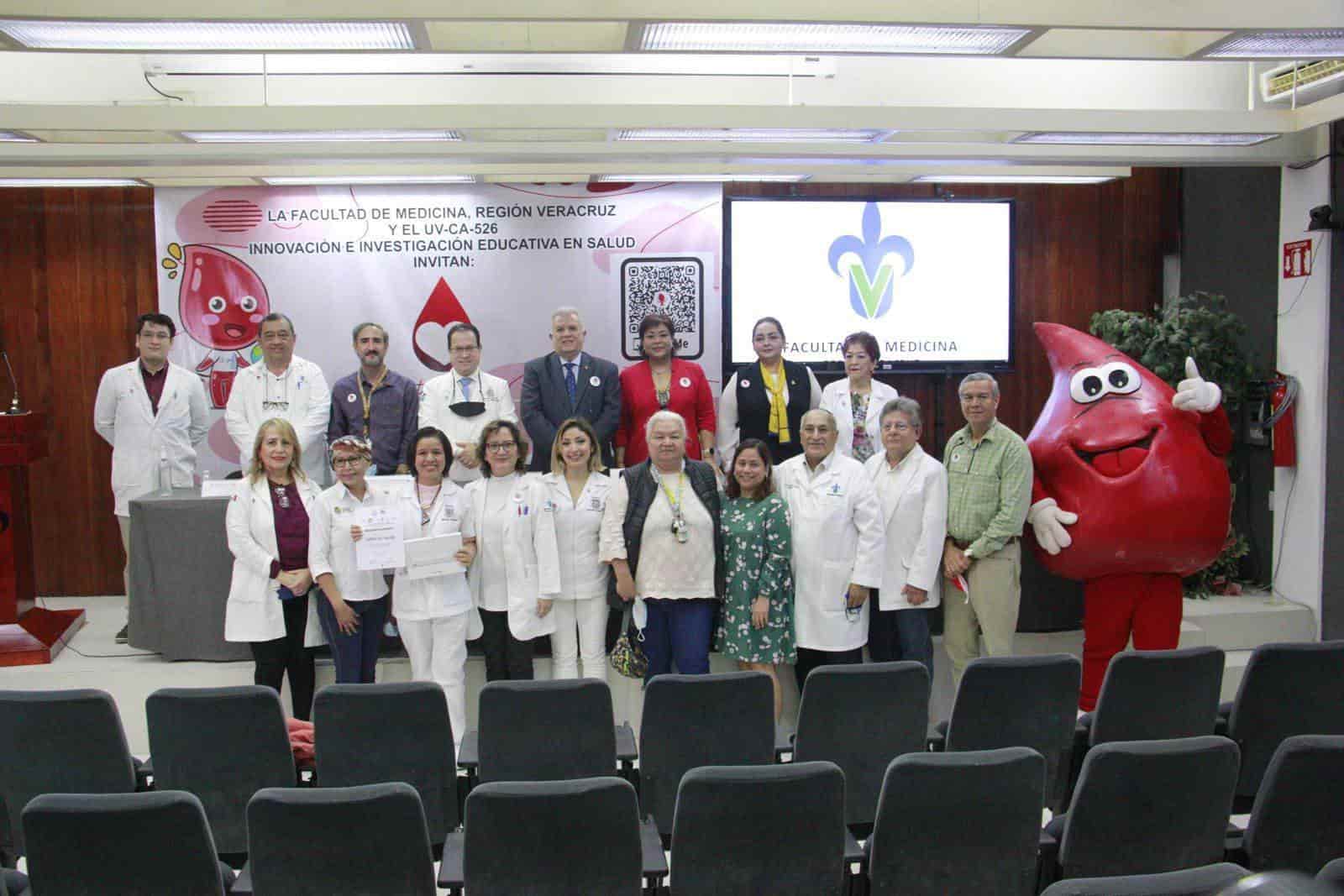 Realizan jornada de donación altruista de sangre en la Facultad de Medicina en Veracruz(+Video)