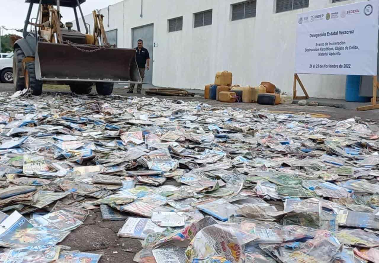 Destruyen casi 50 mil piezas de material de piratería en Veracruz