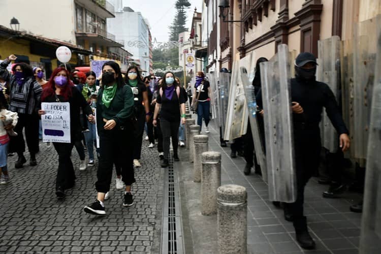 Desde Xalapa, exigen un alto a la violencia contra la mujer (+Video)