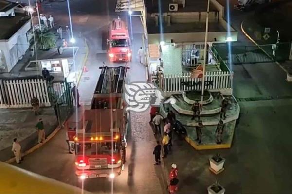 Explota pipa en instalaciones de Pemex en Poza Rica