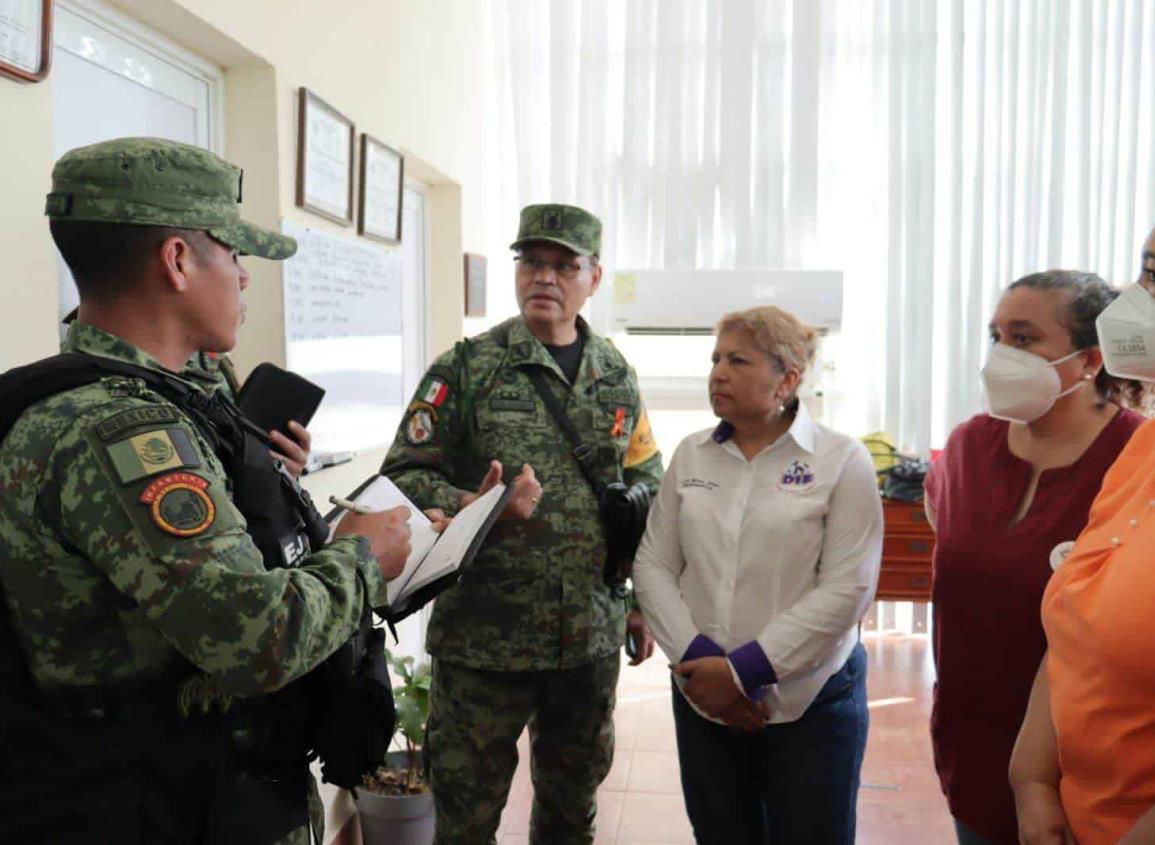 DIF Municipal brinda atención médica y psicológica a albergados por fuga de amoniaco