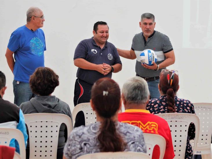 Capacitarán a árbitros de cachibol para próximos eventos