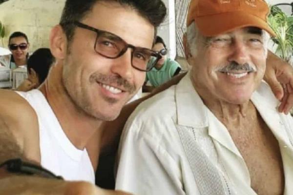Andrés García aparece con oxígeno tras sobredosis; explota contra su hijo