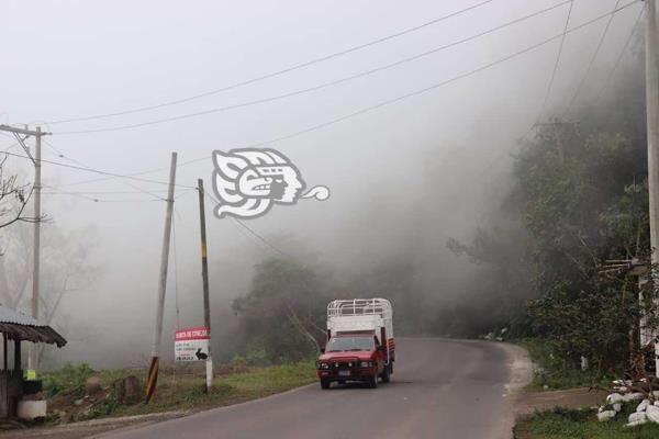 A tomar precauciones; hay niebla en la carretera de Misantla a Xalapa