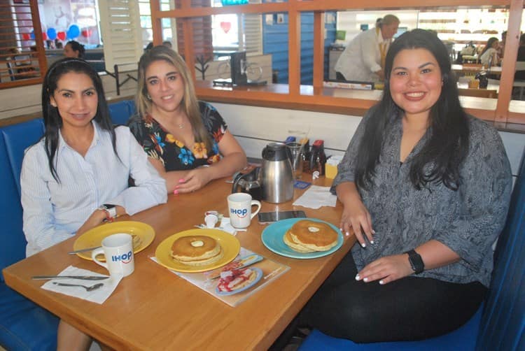 Llevan a cabo National Pancake Day 2022