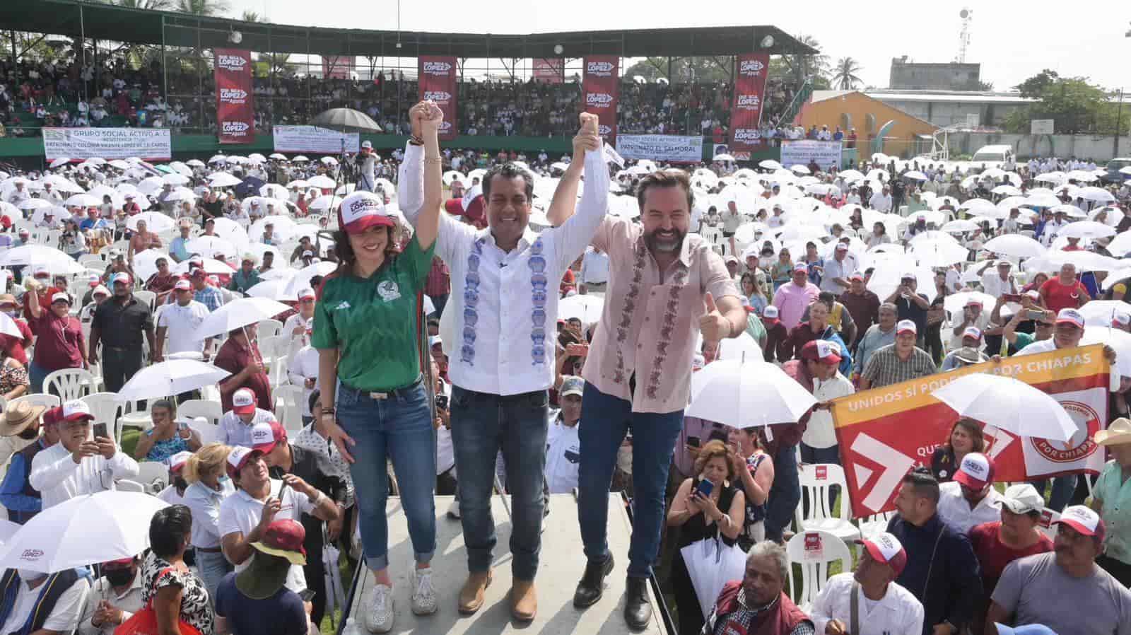 Sergio Gutiérrez Luna toma protesta como Coordinador Estatal del movimiento “Que siga López, estamos Agusto”