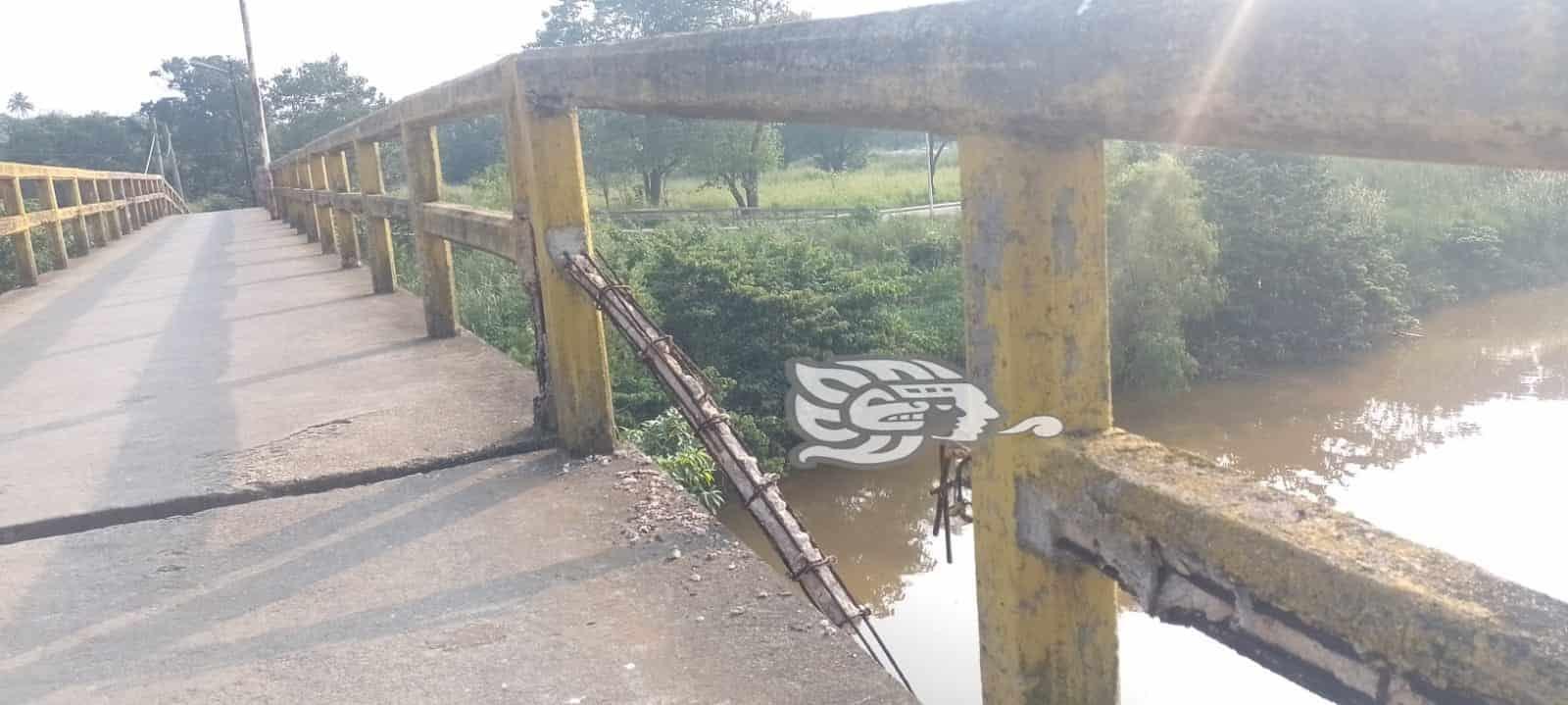 Aguadulceños empeoran el deterioro del puente Marín