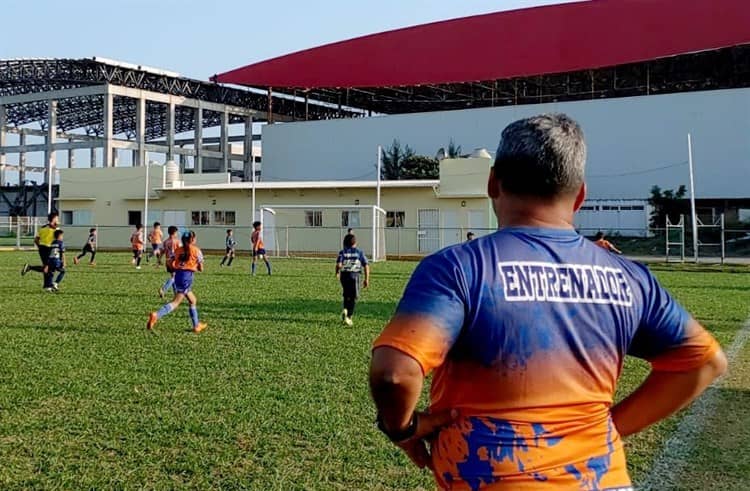 Mantiene CDF hegemonía en la Súper Liga de Futbol