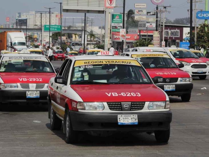 Prevén taxistas de Veracruz cierre positivo por fiestas de fin de año