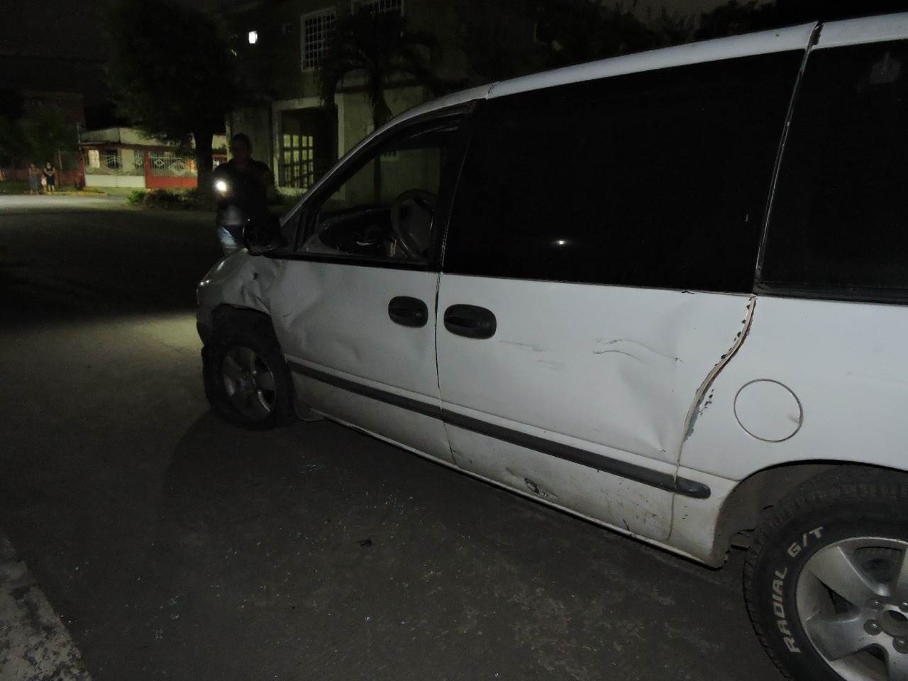 Atropellan a menor de edad en calles de Tierra Blanca; iba en su motocicleta