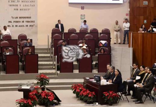 Burócratas de Sedecop pagaron 23 mil pesos por lunch y camión para megamarcha