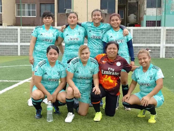 Las Bravas salieron en plan goleador; doblegaron a Deportivo Nicol