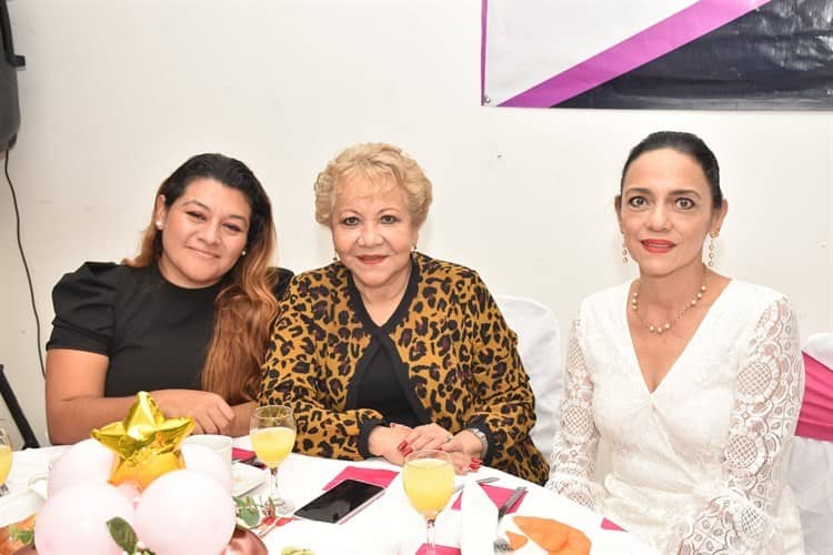 Festejan 100 años del Comité de Damas del Club Rotario Veracruz