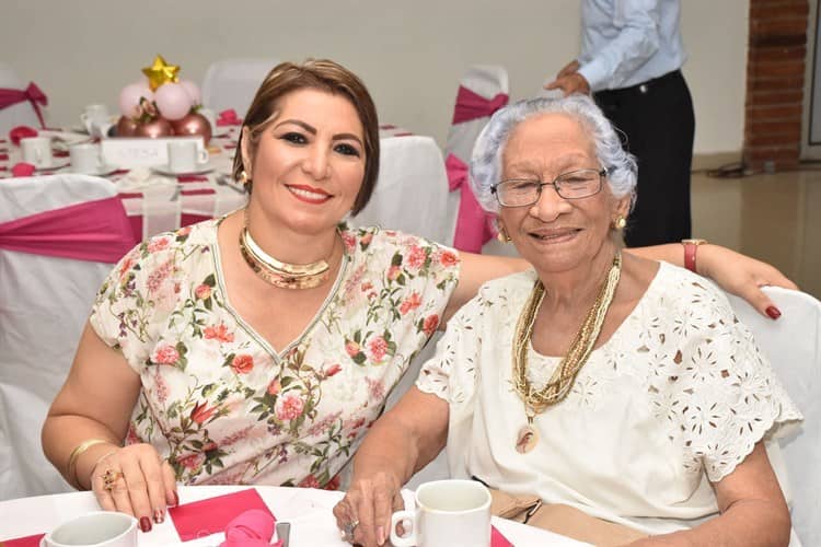 Festejan 100 años del Comité de Damas del Club Rotario Veracruz