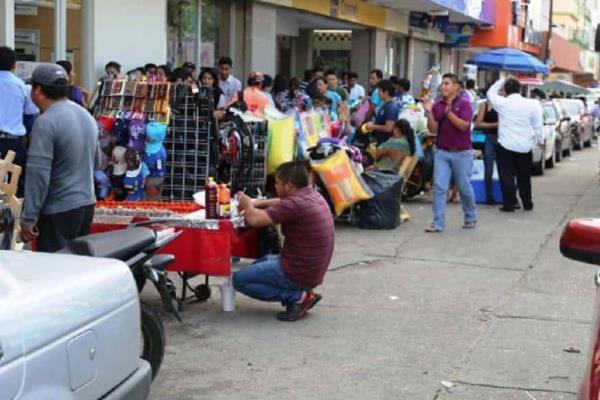 En Coatzacoalcos, 5 de cada 10  trabaja en la informalidad: INEGI