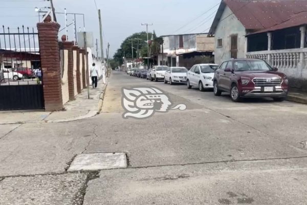 Otro violento robo de auto en Minatitlán