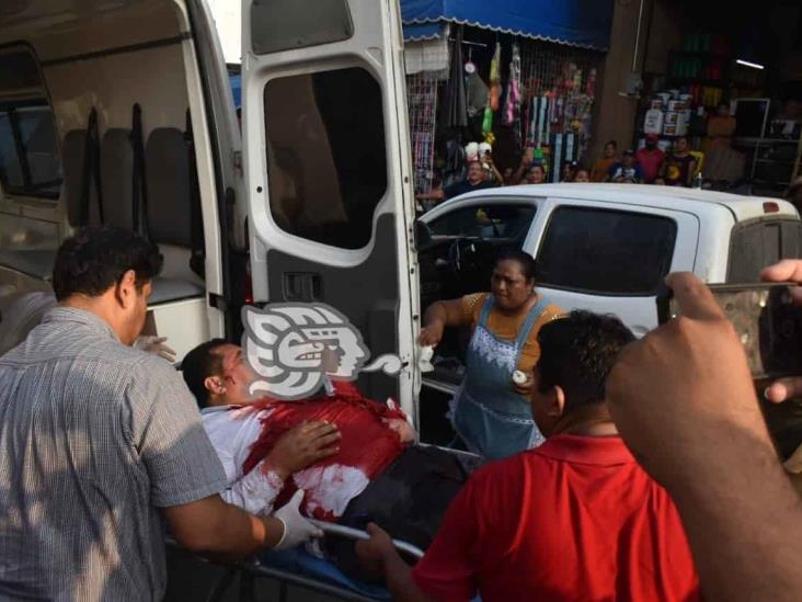 Muere regidor de Texistepec tras ataque de sicarios en Acayucan