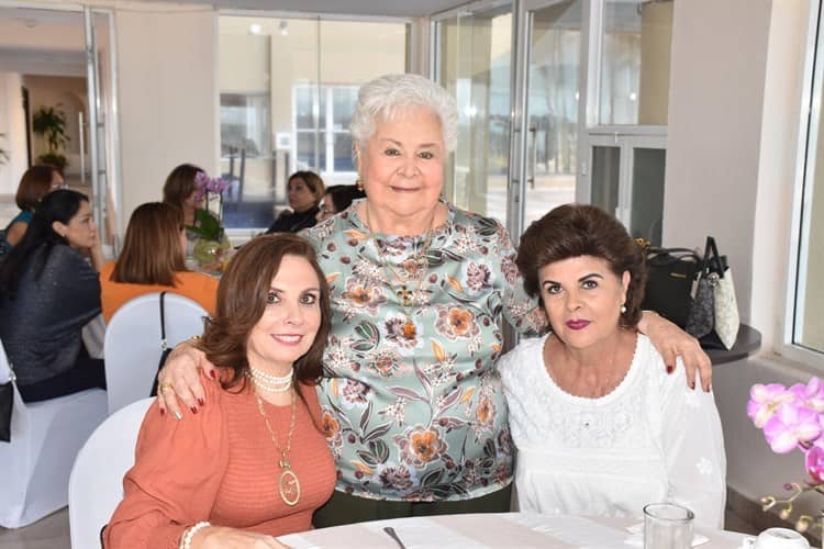 Cristy Alva de Suero cumplió 87 años de existencia