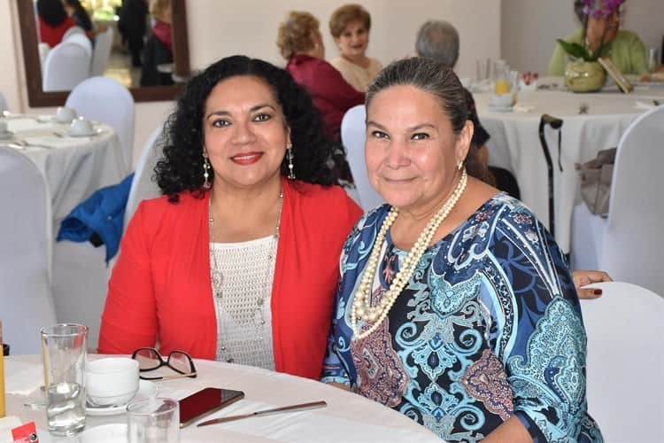 Cristy Alva de Suero cumplió 87 años de existencia