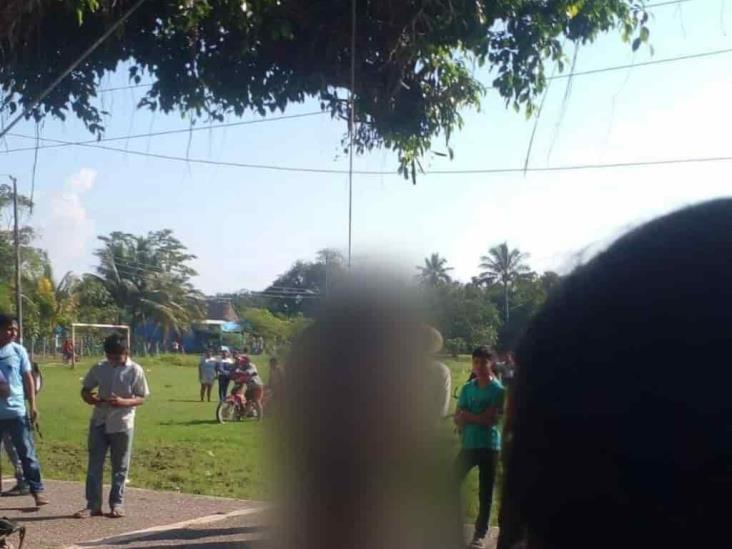 En Tabasco, linchan y cuelgan en árbol a presunto sicario de Chiapas