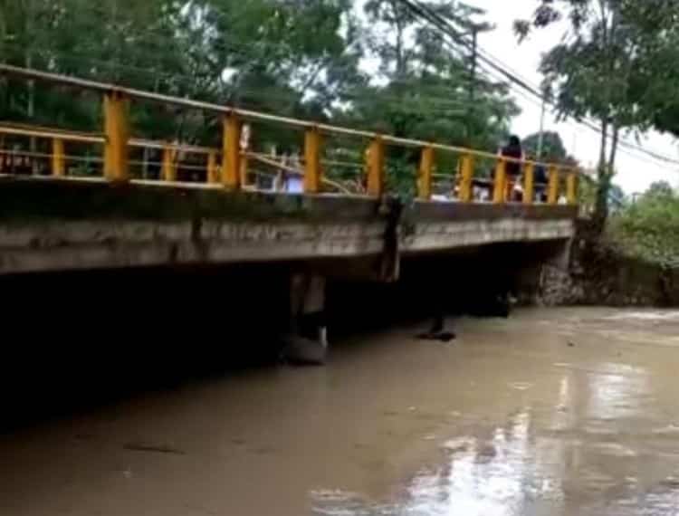 Colonias de Álamo, en alerta por desbordamiento de arroyos