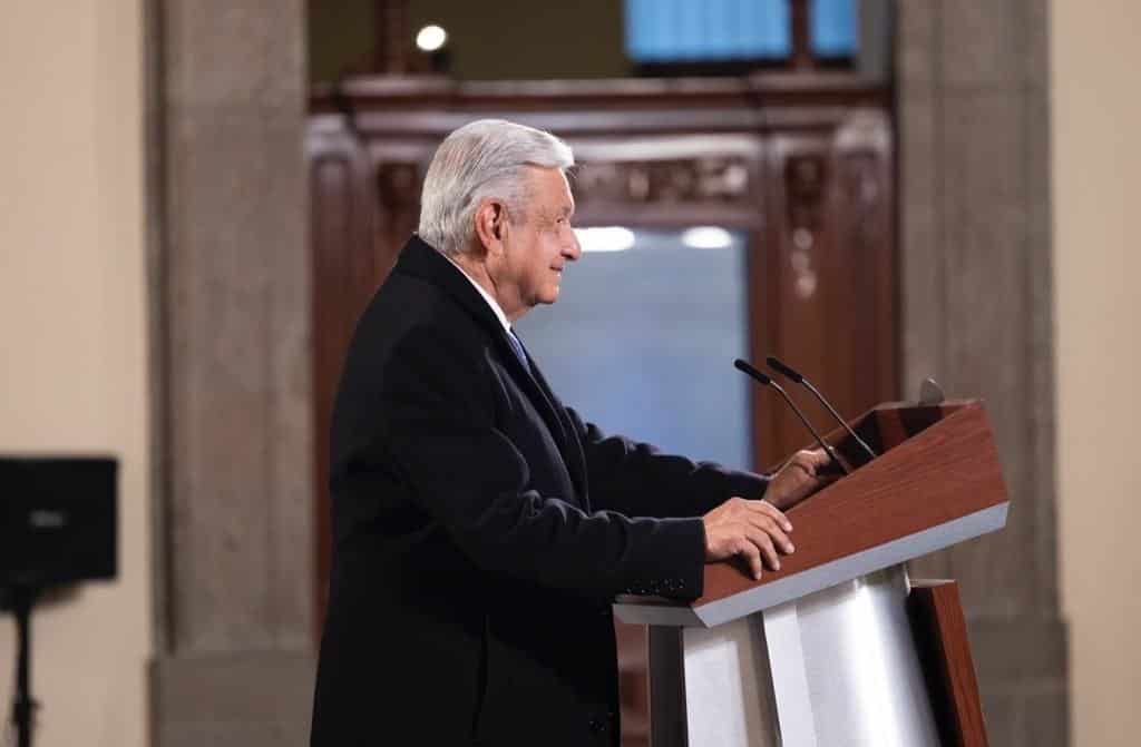 AMLO anuncia viaje a Colombia para discutir política de sustancias tóxicas