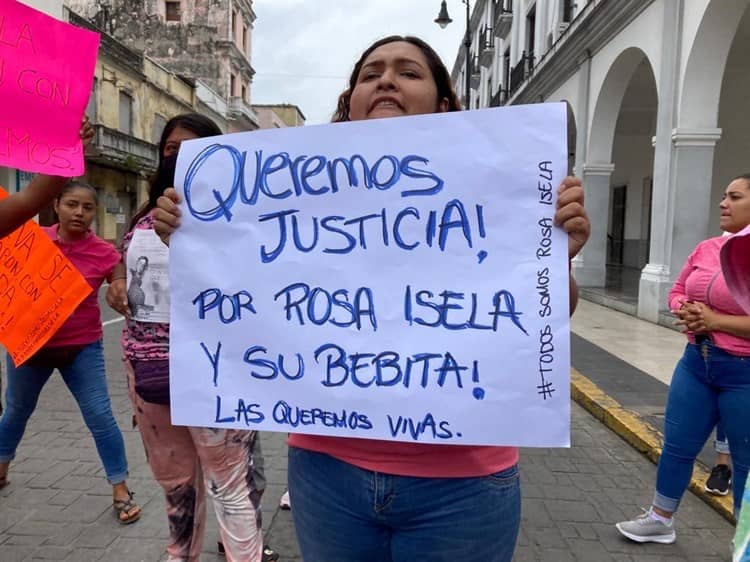 Prometieron ropita para su bebé y se la llevaron; temen por vida de Rosa Isela en Veracruz